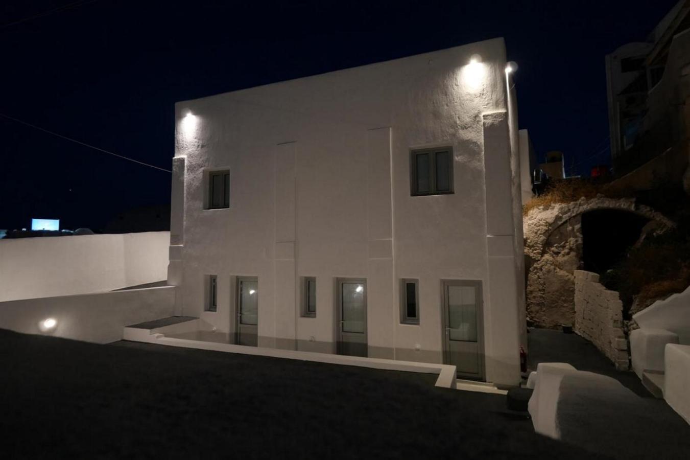 Fira Center Freedom Rooms エクステリア 写真